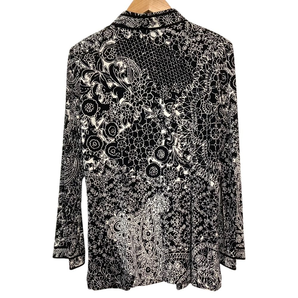 レオナール・LL　ブラウス・花柄/シャツ・LEONARD　カンカン　黒 レオナール・LL ブラウス・花柄/シャツ・LEONARD カンカン 黒 - メルカリ
