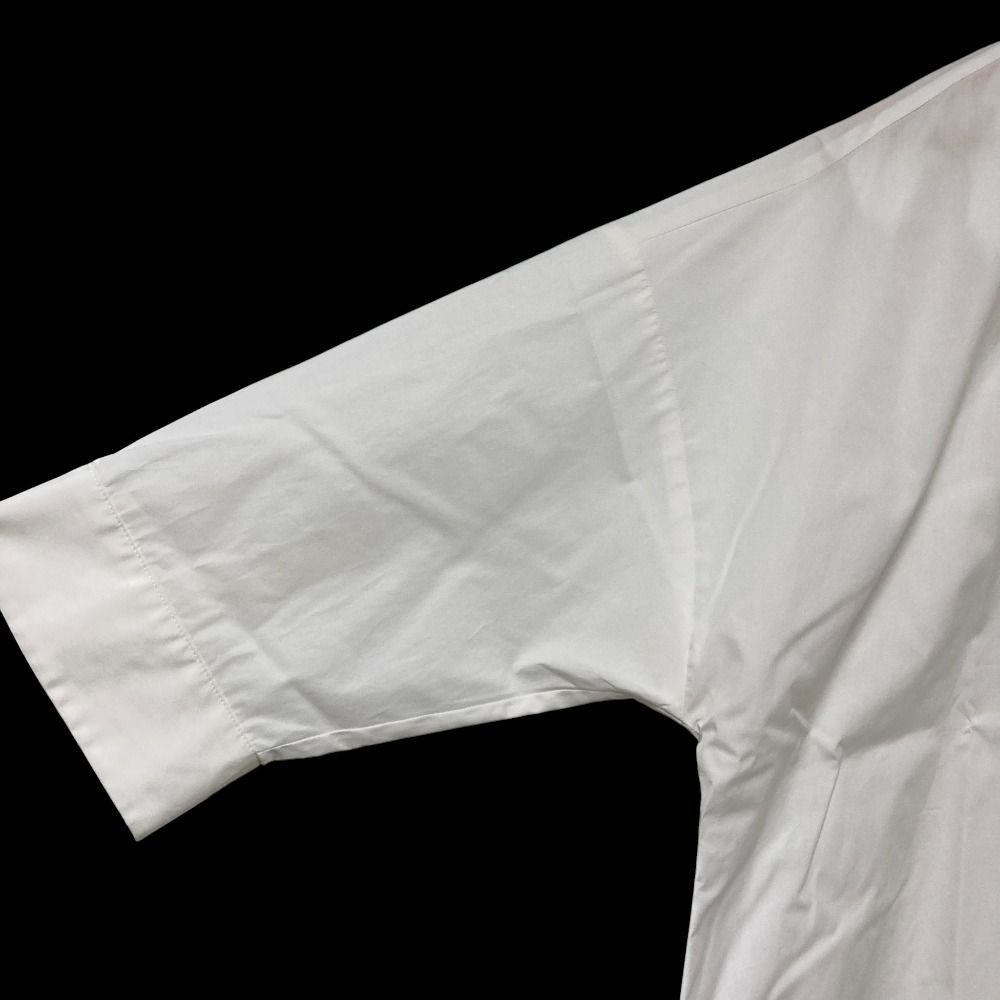 マックスマーラウィークエンド バタフライ刺繍