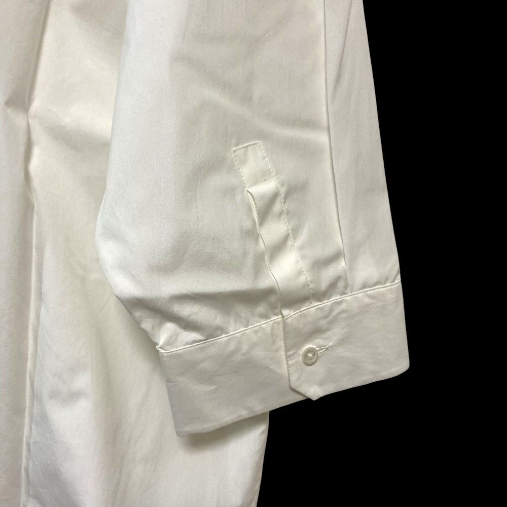  Weekend Max Mara マックスマーラウィークエンド バタフライ刺繍 ポケットシャツ サイズ44 ホワイト レディース 古着 五分袖 七分袖 シャツ ブラウス