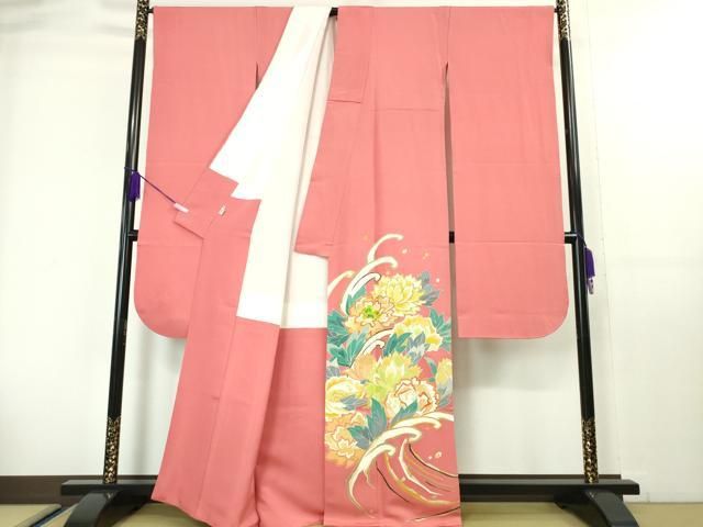 上 創業460年 千總 振袖 刺繍 立波花文 韓紅色地 金糸 松坂屋染織名作展 kh 6