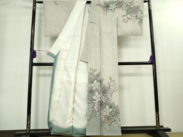 ● 上 名門 藤娘きぬたや 総絞り 訪問着 葡萄蔦の葉文 暈し染め kh 6