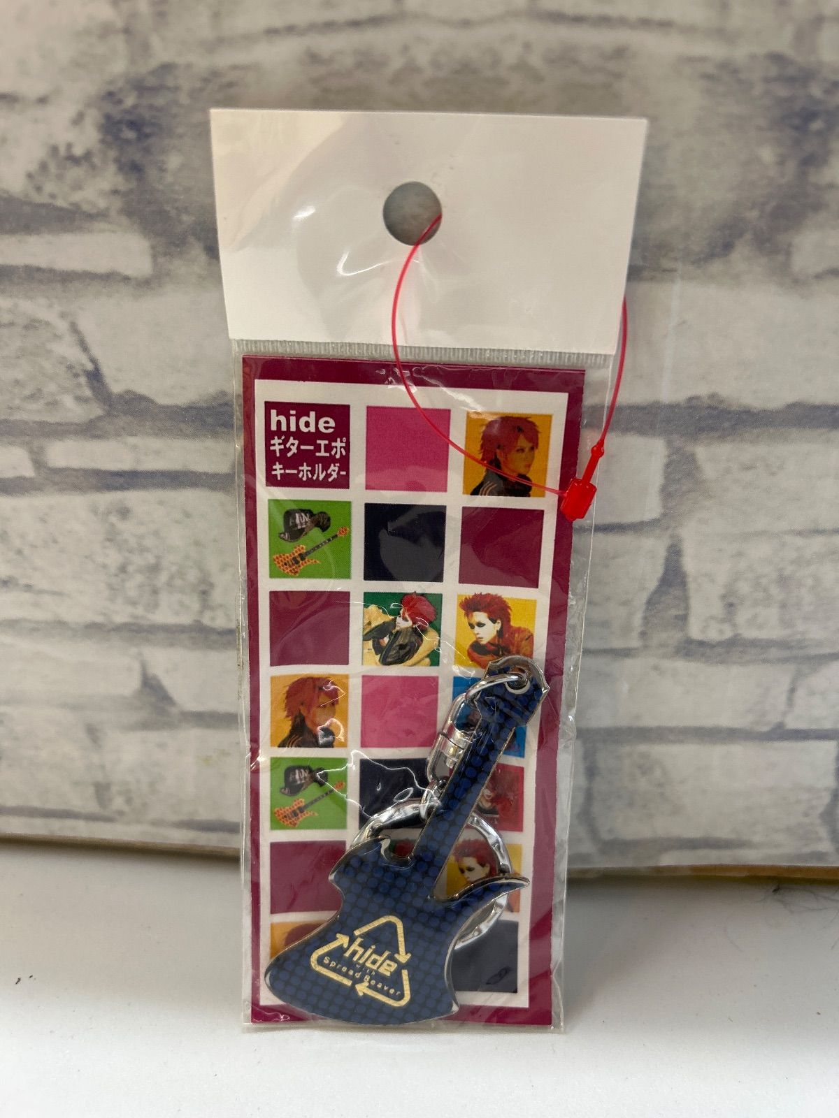 【希少セット】hide ギターキーホルダー 6個セット＋フィギュアキーホルダー YXY様専用 hide ギター キーホルダーの通販 by COB's shop｜ラクマ