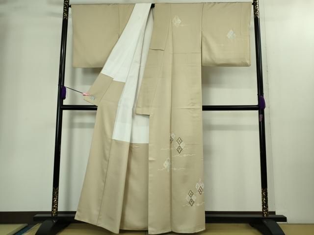 ● 上 洗える最 着物 英 はなぶさ謹製 訪問着 花菱 白橡色地 金彩 kh 6