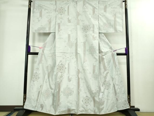 上 中国三大刺繍 スワトウ刺繍 汕頭刺繍 本場大島紬 正倉院花文 kh 6