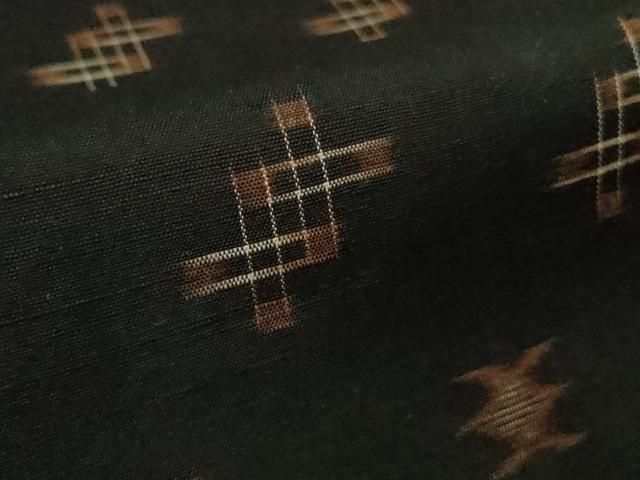 平和屋本店○極上 国指定重要無形文化財 本場久米島紬 山城ヨシエ作