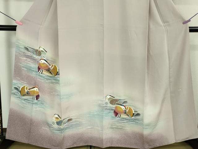  上 人間国宝 羽田登喜男 色留袖 鴛鴦6羽 白藤色地 暈し染め 金銀彩 kh 6 色留袖 着物