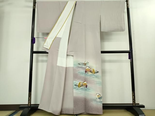 ● 上 人間国宝 羽田登喜男 色留袖 鴛鴦6羽 白藤色地 暈し染め 金銀彩 kh 6