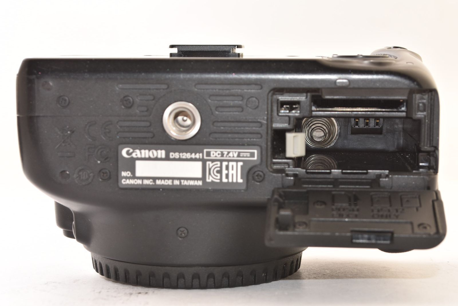 ☆ジャンク品☆ Canon キャノン EOS Kiss X7 ボディ デジタル一眼レフ 