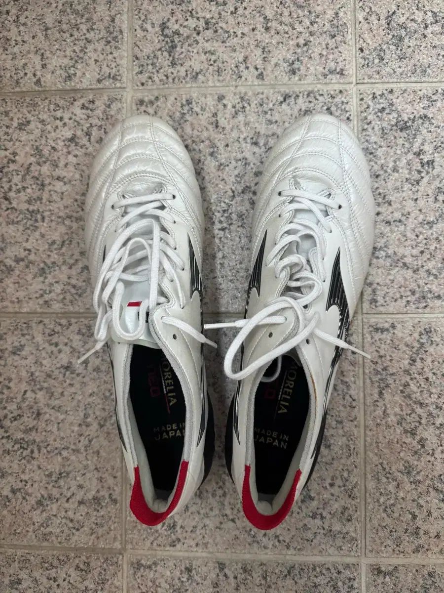 mizuno モレリア NEO 3 jpn 285