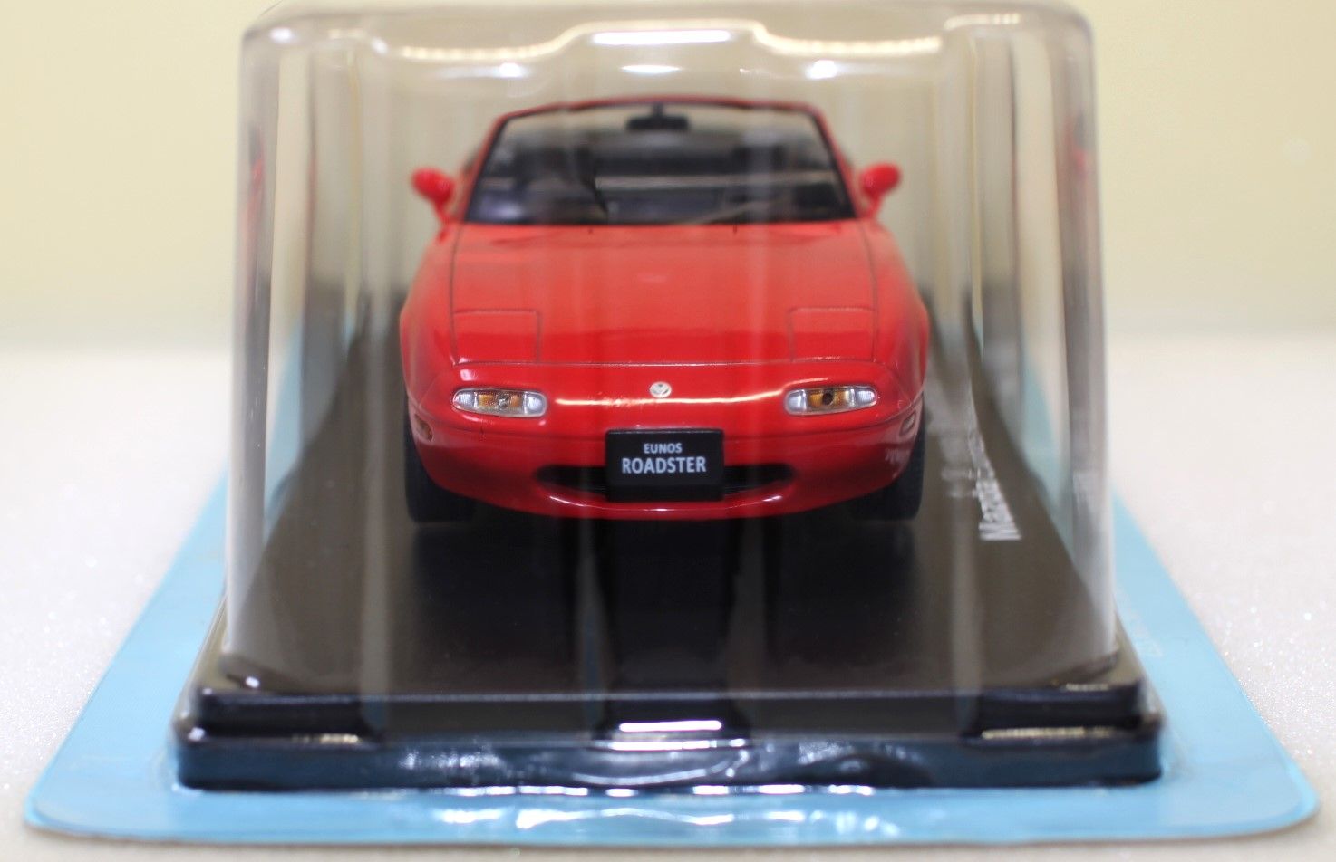 USED 未開封 1/24 国産名車コレクション マツダ ユーノス ロードスター