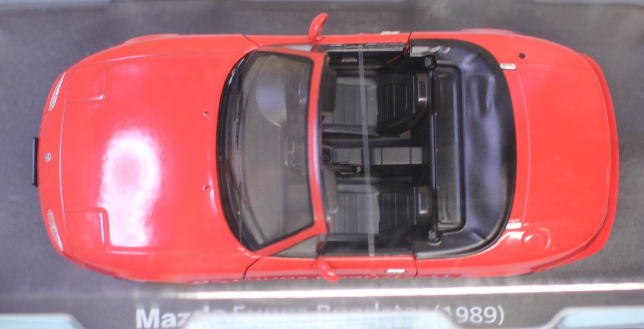 USED 未開封 1/24 国産名車コレクション マツダ ユーノス ロードスター