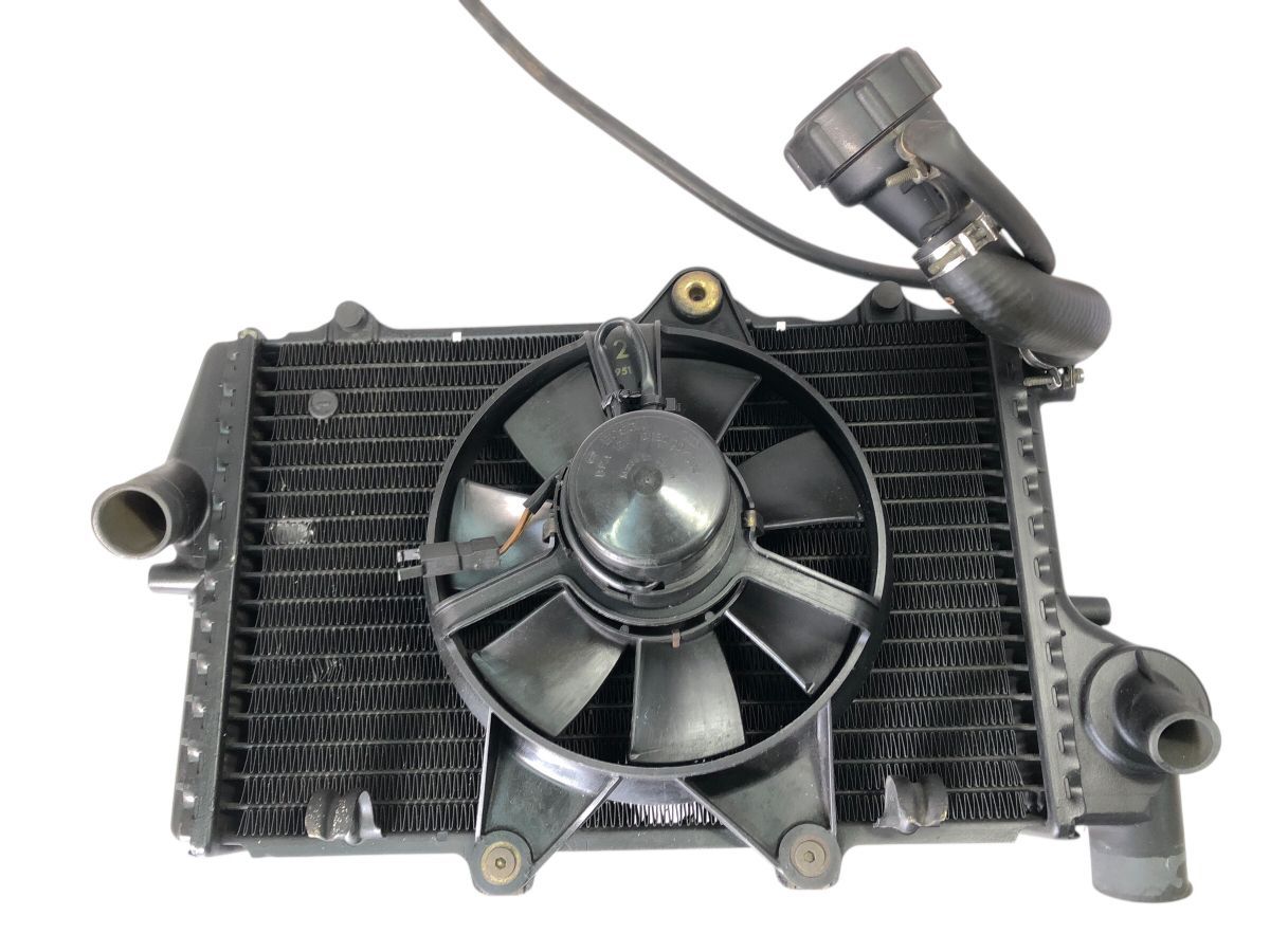 BMW K 100 RS ABS 2 V ラジエーター ファン セット ファン作動OK 凹みがり傷無さそう 組み換え 補修にも 2808 M 8300