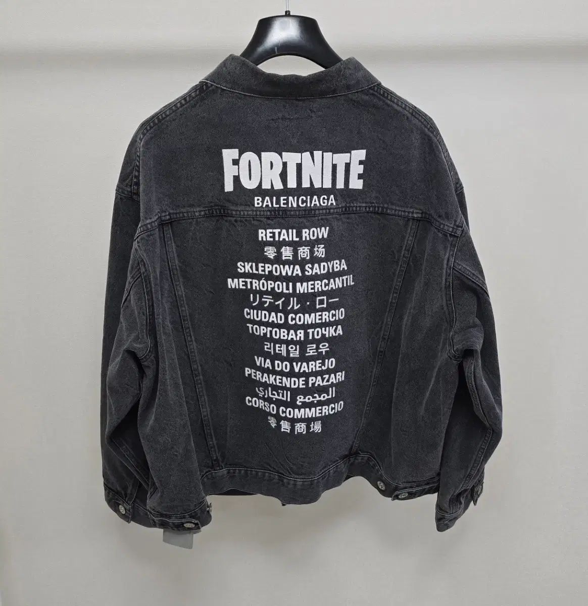 モデル バレンシアガ ポートナイト バックロゴ デニムジャケット sサイズ 105