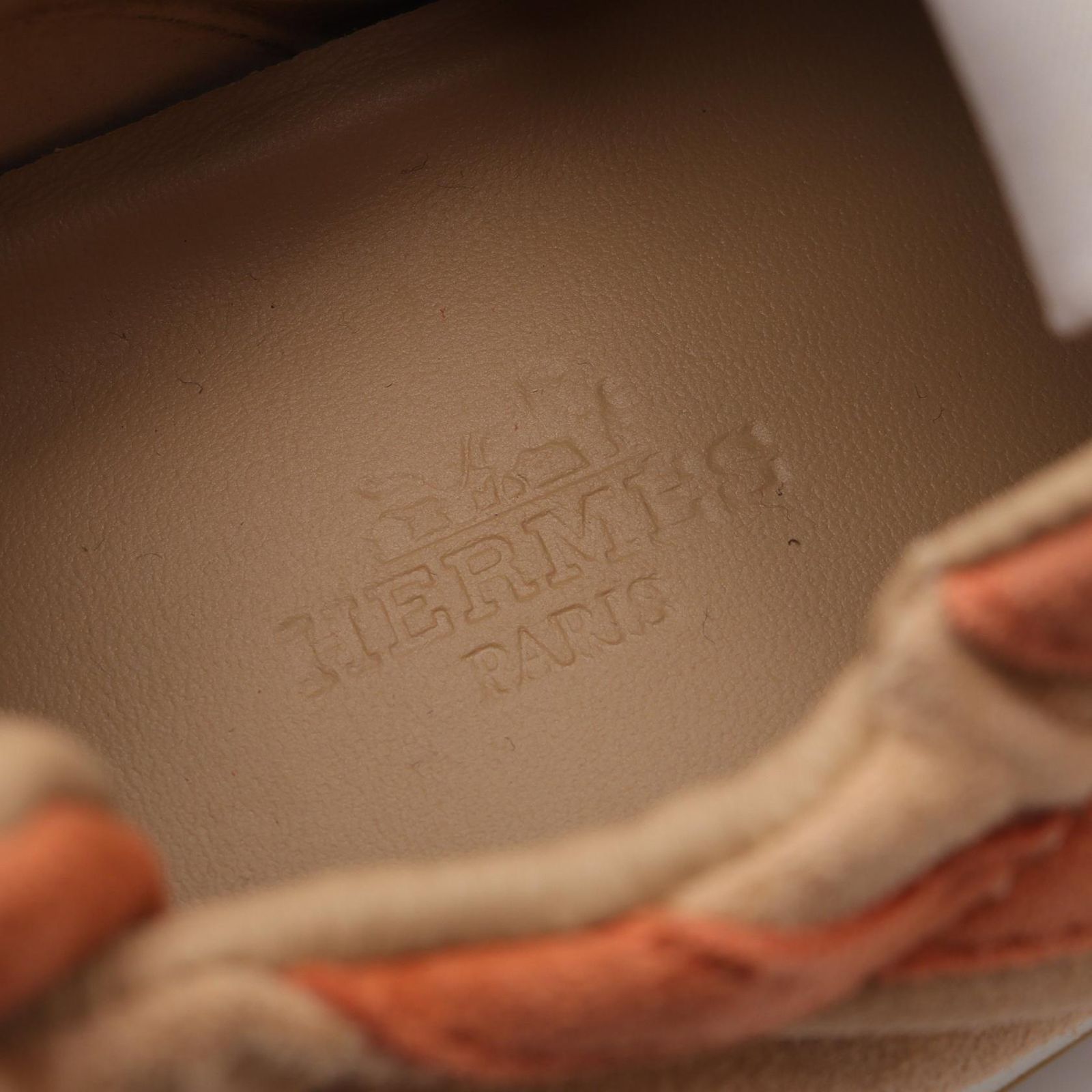 ジェット スニーカー