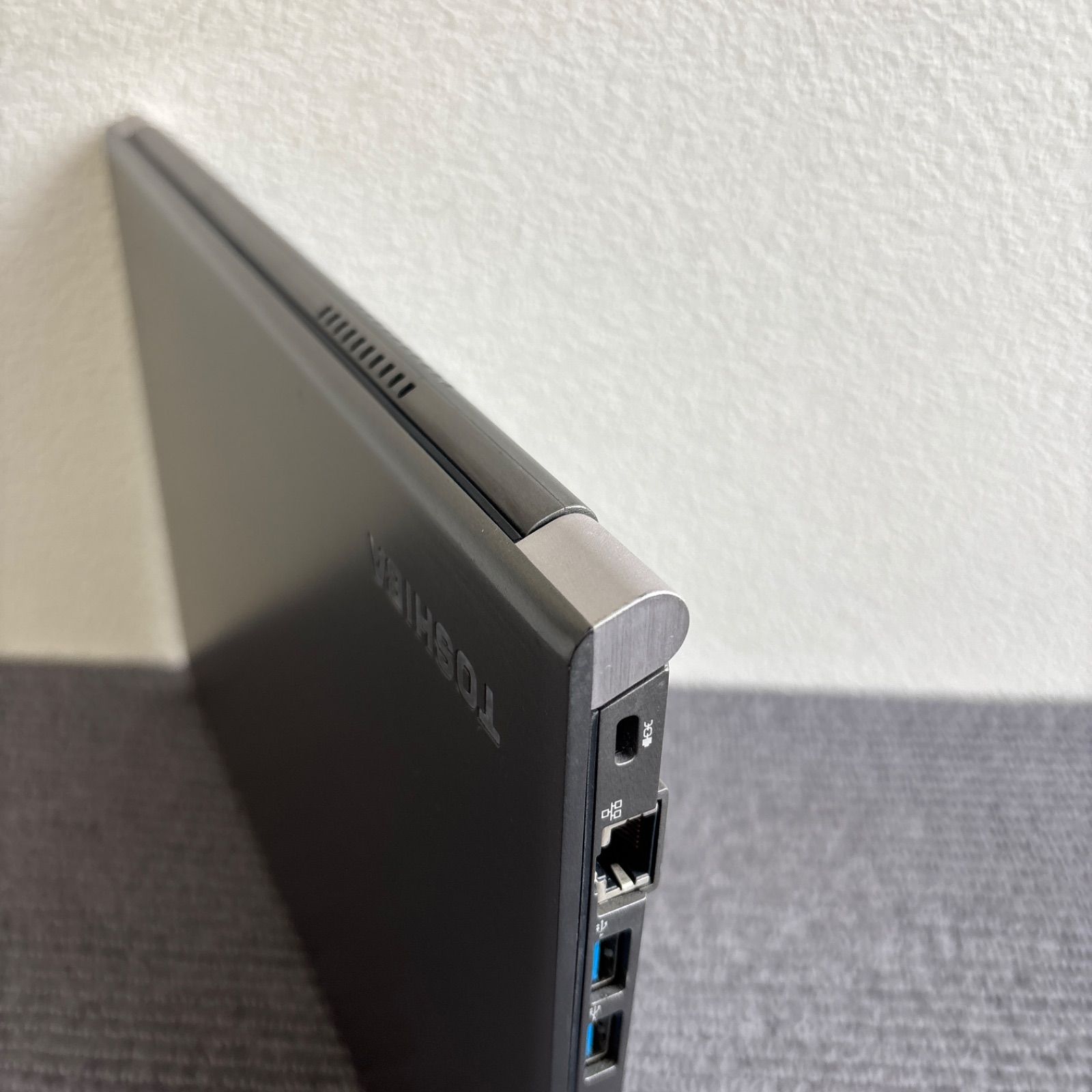 東芝dynabook R63/P i5-5300U メモリ16GB SSD 注文 512GB Win10 AC付き