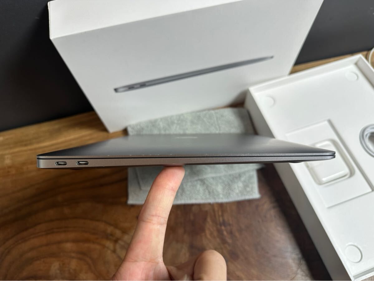 美品 MacBook Air 13