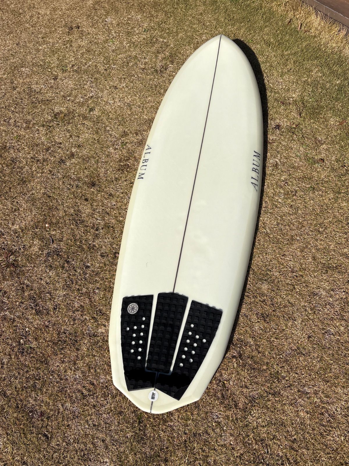 ALBUM 5’8 Plasmicアルバムサーフボード