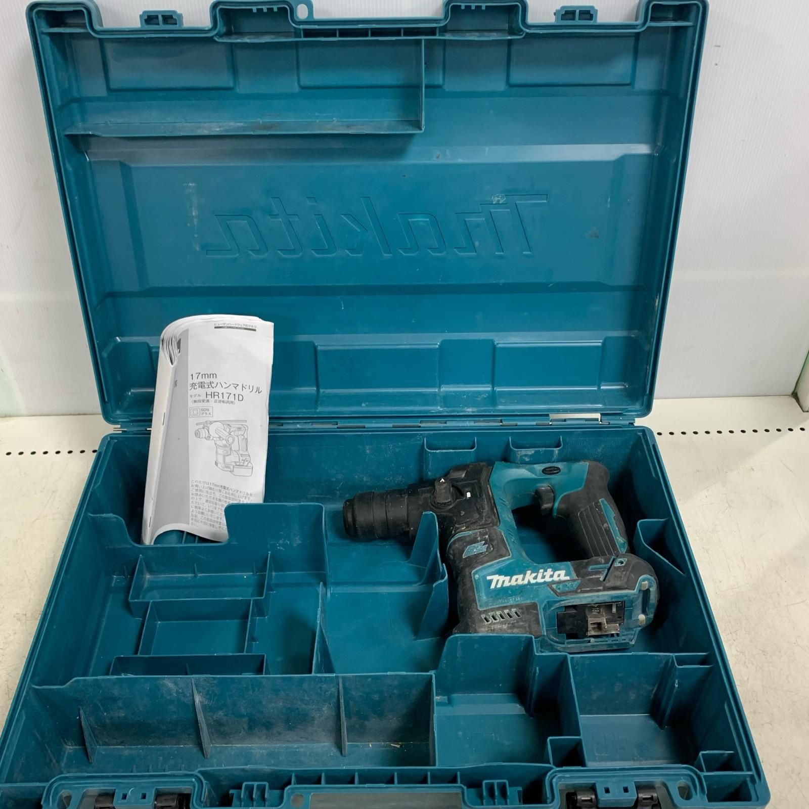 ♭♭MAKITA マキタ 17 mm 18 v 充電式ハンマドリル ケース付 HR 171 D ブルー