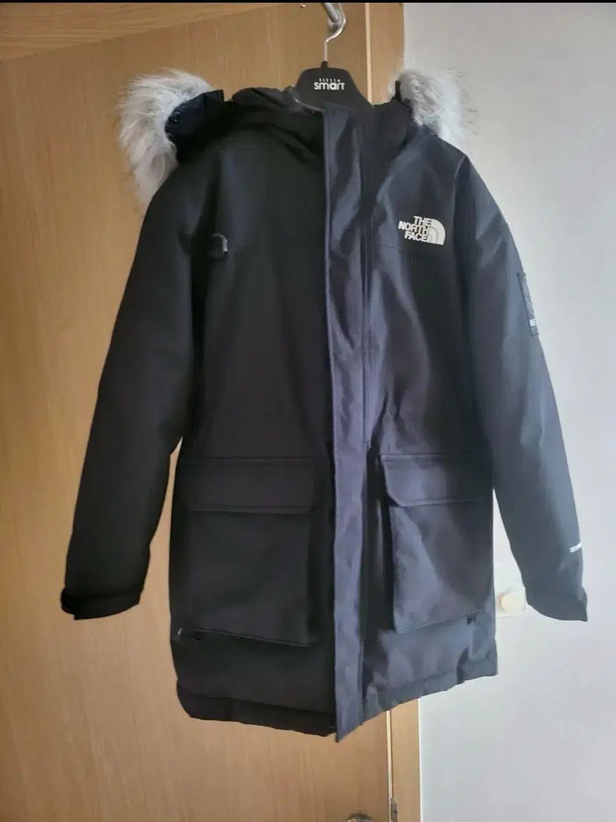 THE NORTH FACE ザノースフェイス 黒色 カラー ダウン アウター