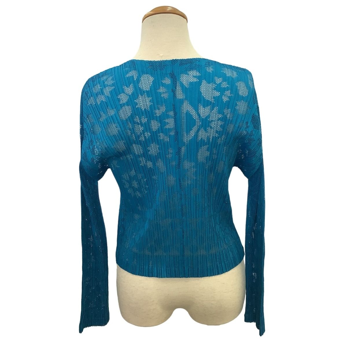 ♪♪ISSEY MIYAKE イッセイミヤケ PLEATS PLEASE カーディガン 花柄