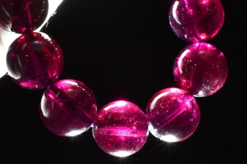 １点物 気品ある赤紫! ロードライトガーネット 10.5 mm ブレスレット パワーストーン 天然石 _MC 2348