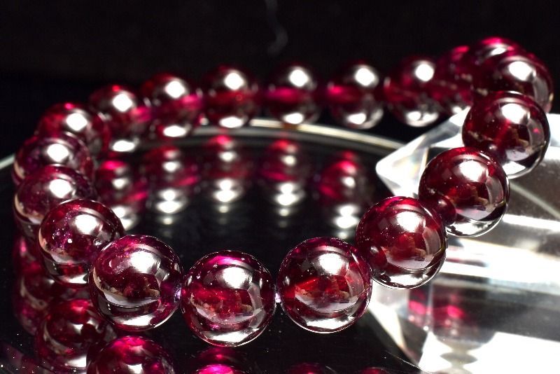  １点物 気品ある赤紫! ロードライトガーネット 10.5 mm ブレスレット パワーストーン 天然石 _MC 2348 ブレスレット バングル アクセサリー