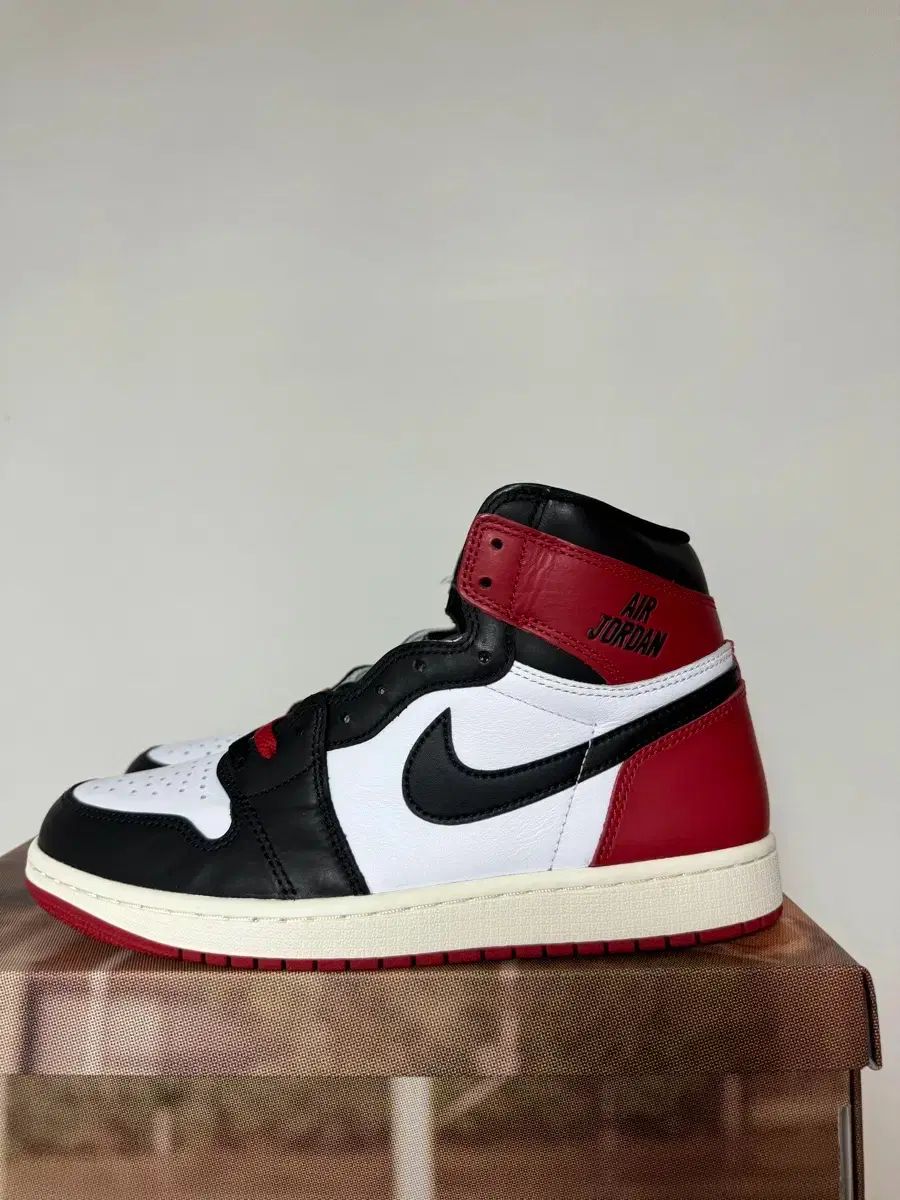 ジョーダン 1 レトロ ハイ OG ブラックトゥ 265 270 サイズ 新品 出品