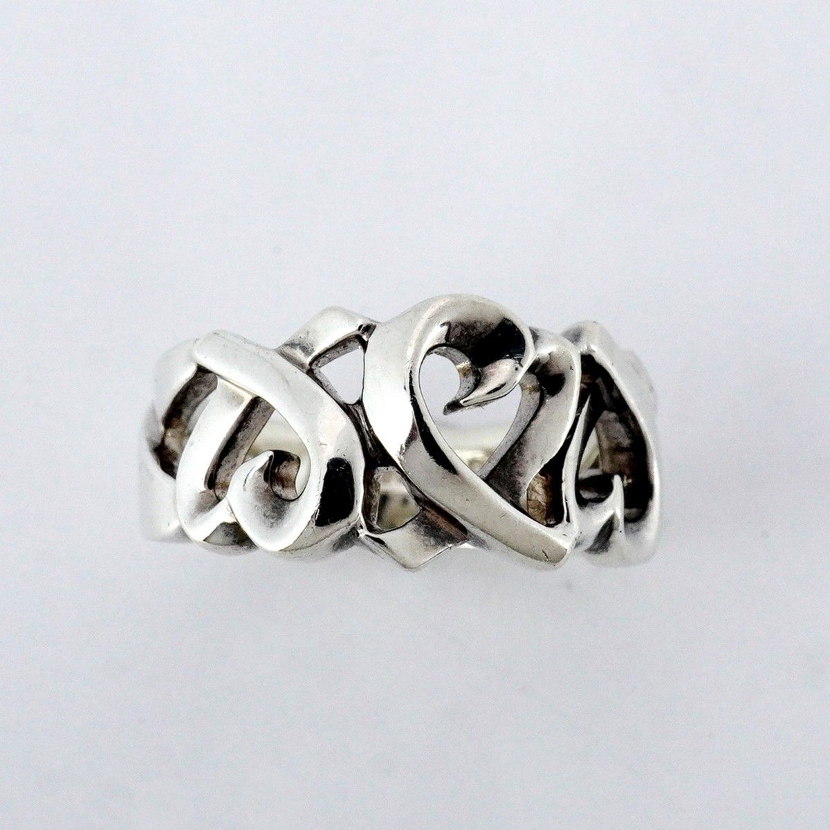 【極美品】ティファニー　トリプルラビングハートリング　8号 シルバー925 良品】ティファニートリプルラビングハートリング 8号 TIFFANY&Co