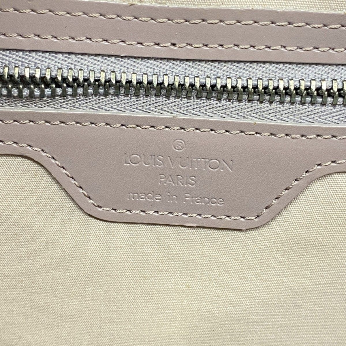 5pb2233】ルイヴィトン ショルダーバッグ エピ サントロペ M5246B リラ