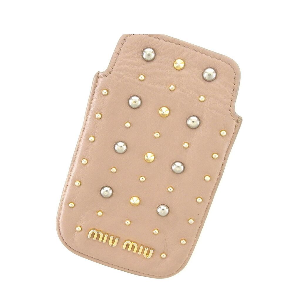 【最大30％OFF】ミュウミュウ MIUMIU iPhoneケース スタッズ ベージュ ピンク ゴールド シルバー レディース 中古
