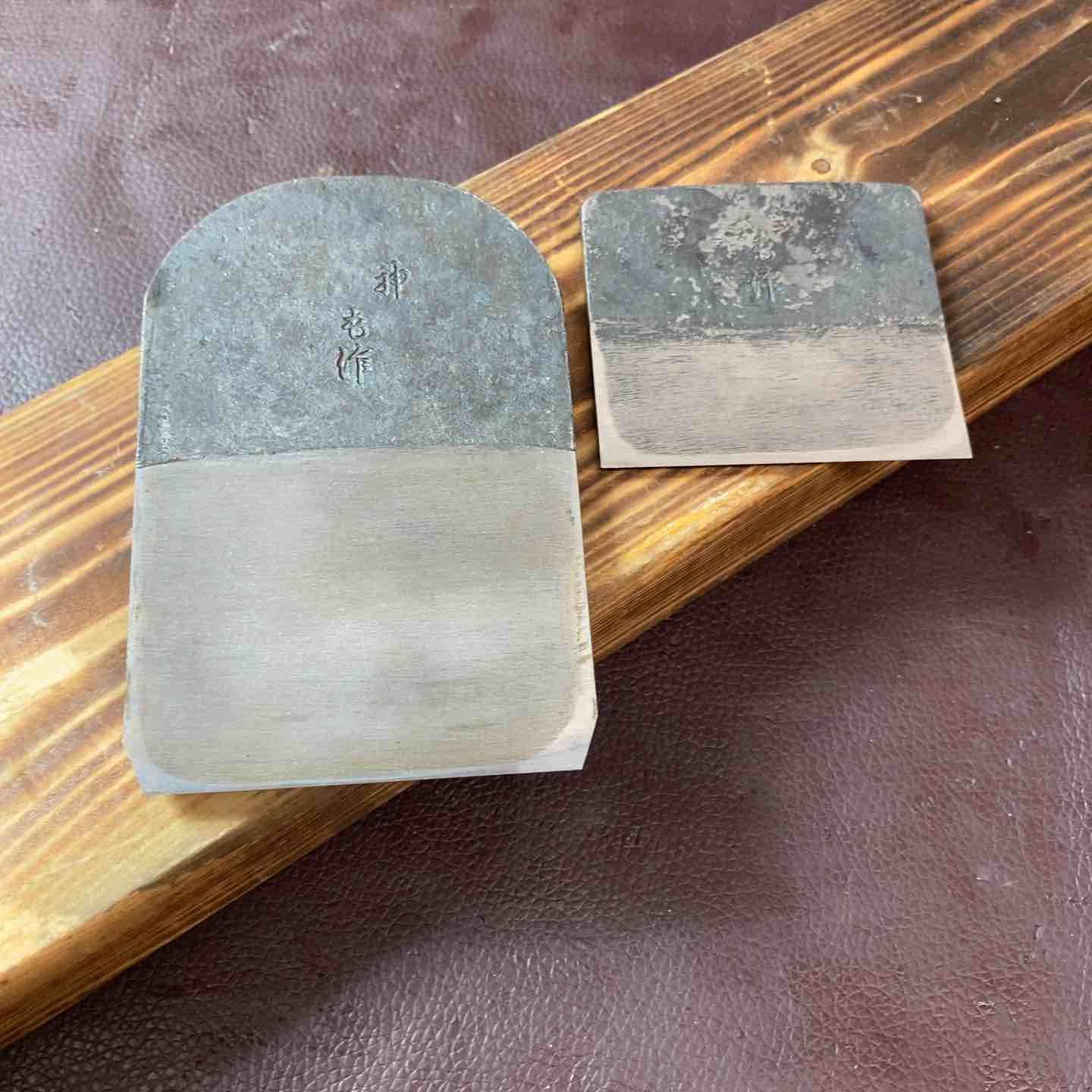 中古美品】 鉋(かんな) 山本毛作作 神 毛作 鑿・大工道具 和工具 骨董