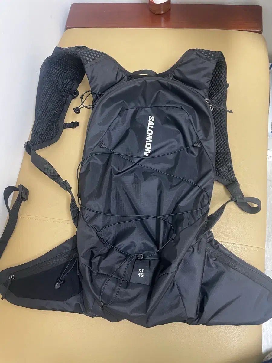 SALOMON サロモン