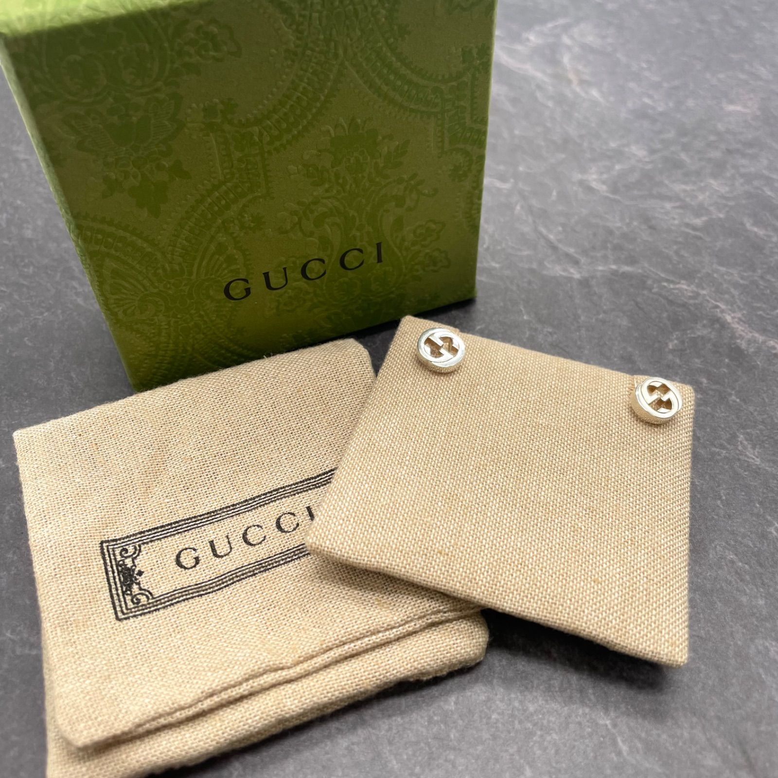 GUCCI グッチ ピアス インターロッキングG レディース GGロゴ シルバー 銀 シルバー925 き