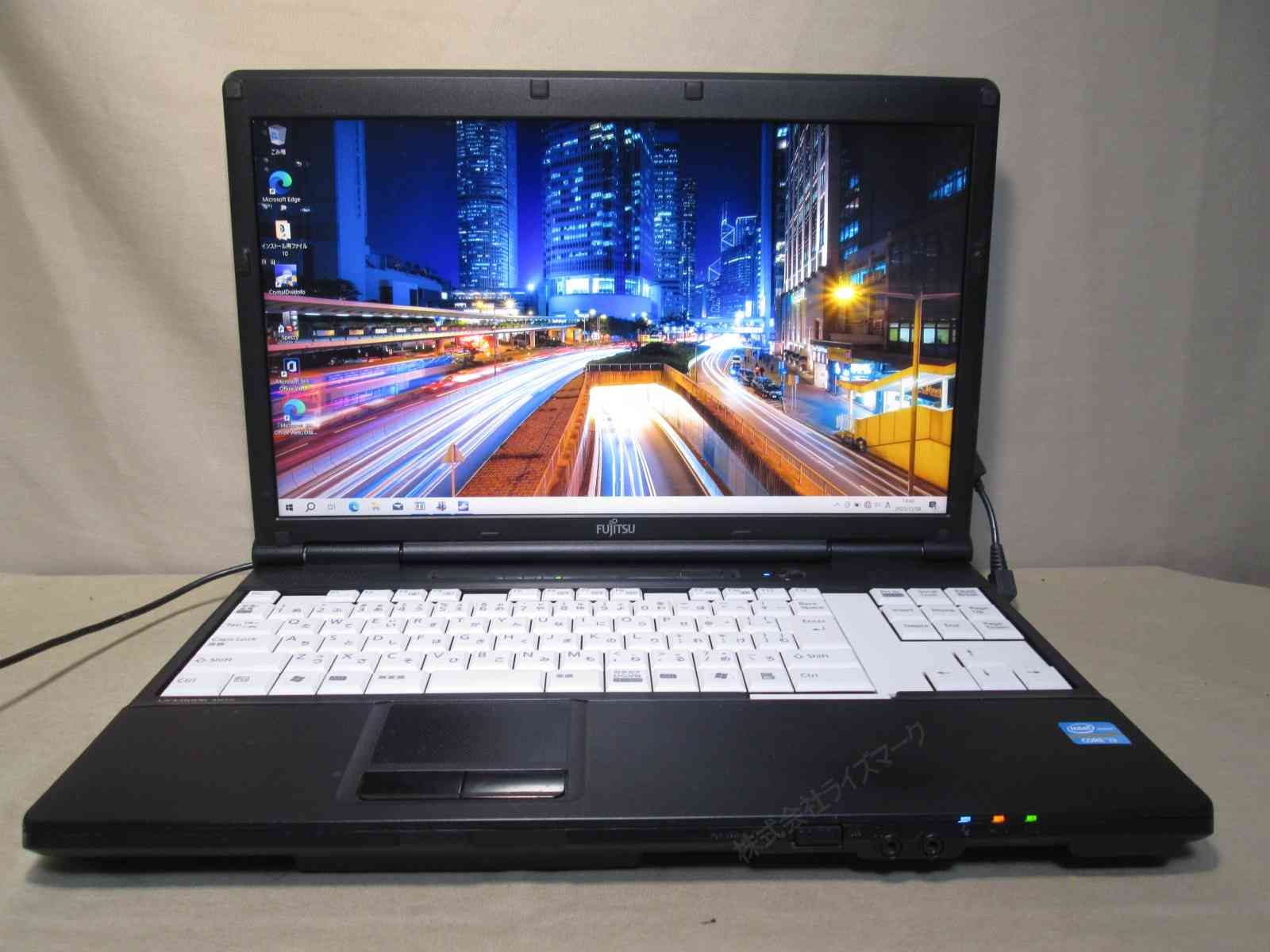 富士通 LIFEBOOK A561/D【Core i3 2350M】 【Windows10 Home】MS 365