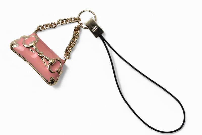 美品 グッチ GUCCI ホースビット 帽子 キーホルダー チャーム ピンク 美品 グッチ GUCCI ホースビット 帽子 キーホルダー チャーム ピンク