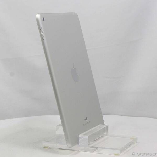 中古品〕 iPad 第6世代 32GB シルバー MR7G2J／A Wi-Fi【276】 【公式