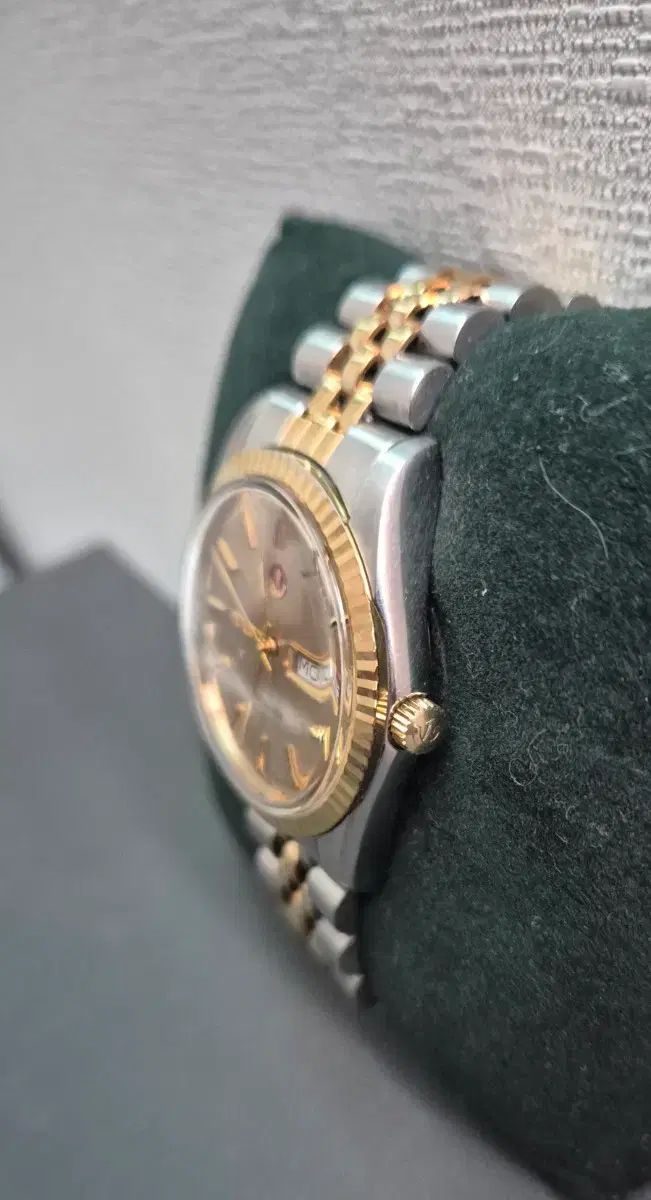  オーバホールO RADO Voyager ヴィンテージ オートマティック 時計 ミニマル 自動巻き時計 腕時計(アナログ)