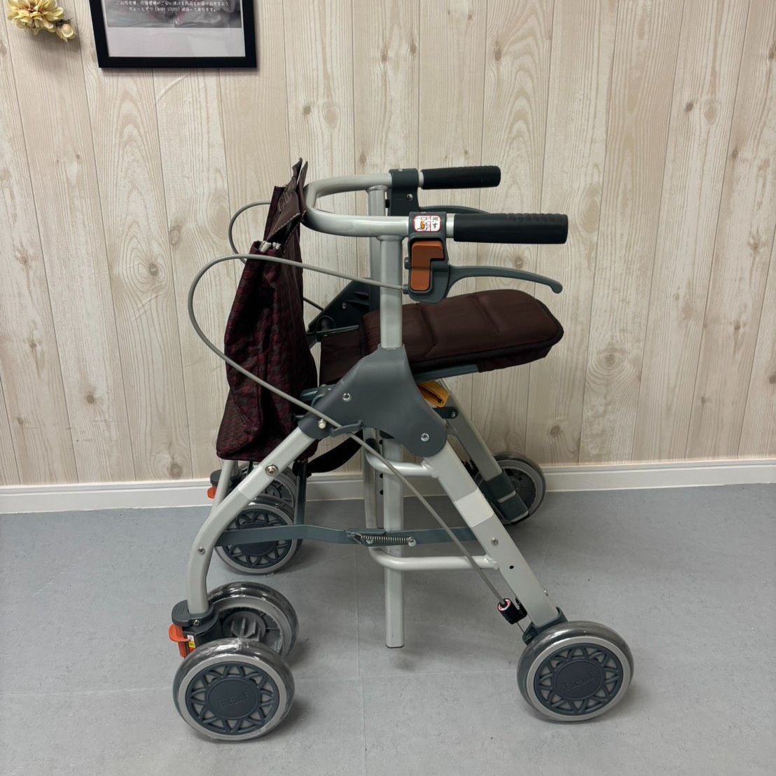 テイコブリトルスリム WAW 04 歩行器 歩行車 歩行補助 シルバーカー 福祉用具 介護用品