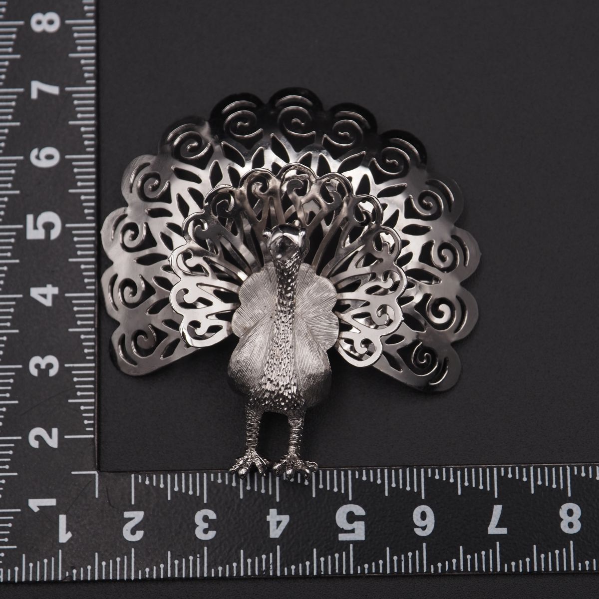  J 989 ブローチ クジャク 孔雀 大ぶり シルバー デザイン コスチュームジュエリー ブローチ コサージュ アクセサリー