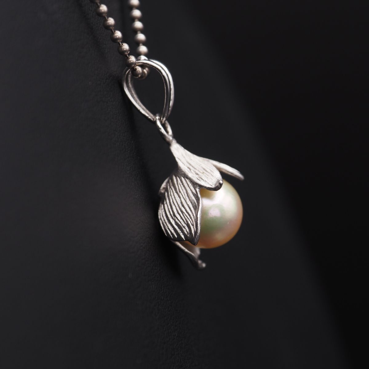 J637 本真珠 9.3mm珠 パール SILVER刻印 ペンダント トップ デザイン
