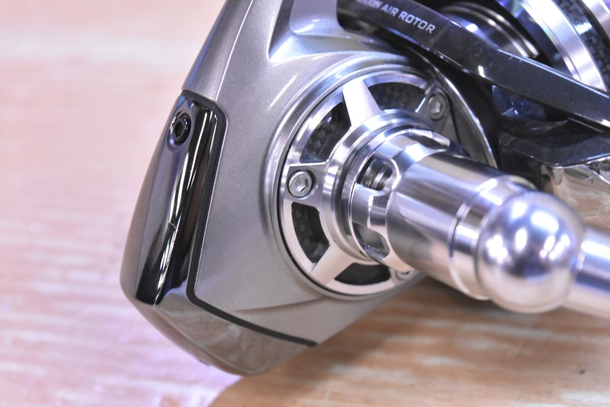 ダイワ 10 ソルティガ 5000H ハイスピード 5:7:1 スピニングリール