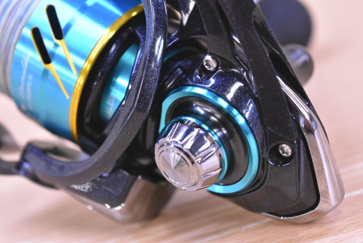  ダイワ 17 エメラルダスMX 2508 PE H DAIWA Emeraldas スピニングリール エギング アオリイカ コウイカ 等 スピニングリール リール