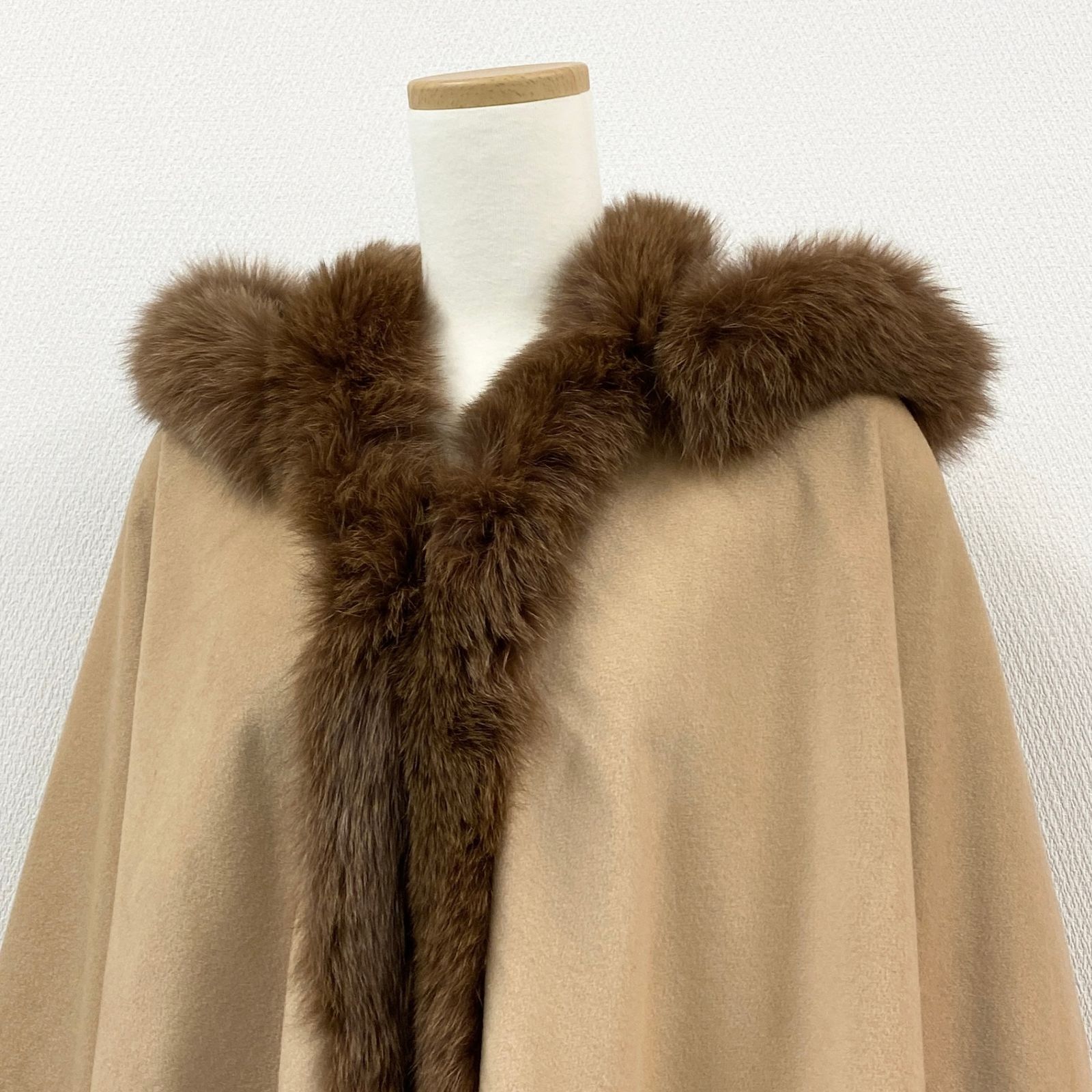 12L15 PIERRE BALMAIN ピエールバルマン カネボウ 総カシミア ポンチョ