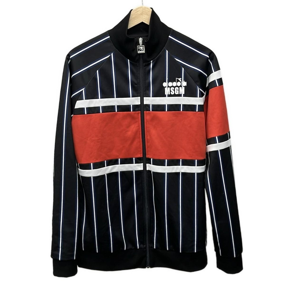 MSGM エムエスジィエム ジャージ サイズ48 XL メンズ - 黒×レッド×マルチ 長袖|diadoraコラボ