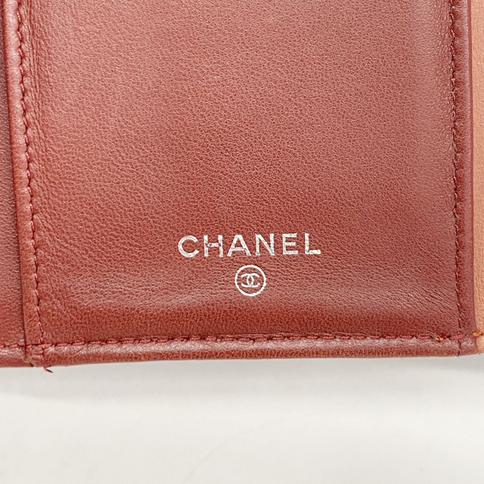 シャネル(Chanel) シャネル 三つ折り長財布 マトラッセ ラムスキン