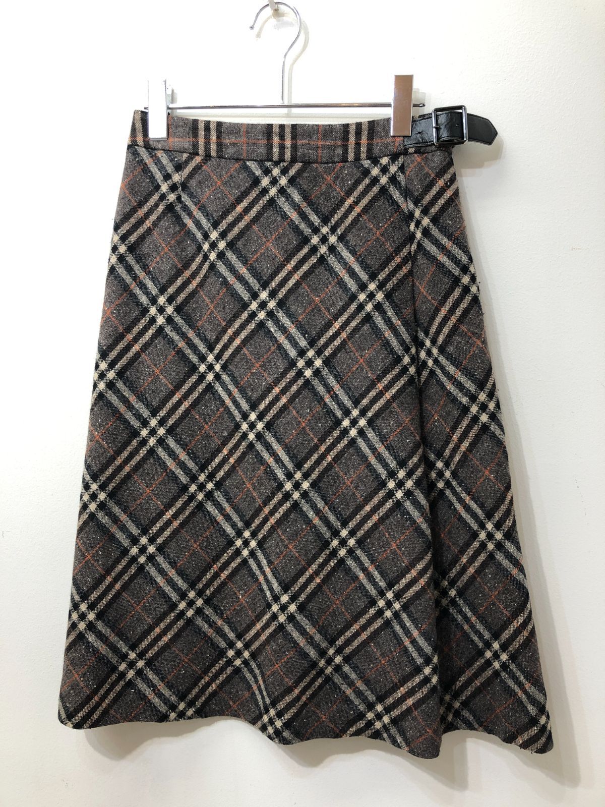 希少✨️ BURBERRY バーバリー ブラウン ツイード スカートセットアップ BURBERRY - Vintage バーバリー スーツ セットアップ ジャケット