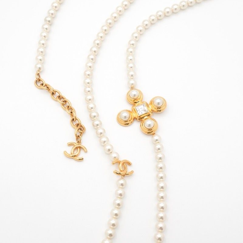 CHANEL　ゴールド　ロングネックレス　ペンダント CHANELゴールドロングネックレスペンダント