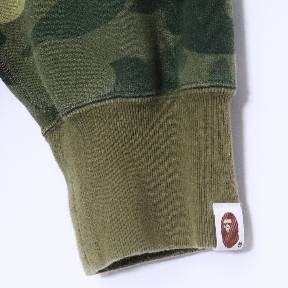 つくねさん専用の迷彩柄 APE トレーナー Mサイズ 悔値引き］BAPE カモフラ柄 トレーナー 悔値引き］BAPE カモフラ柄