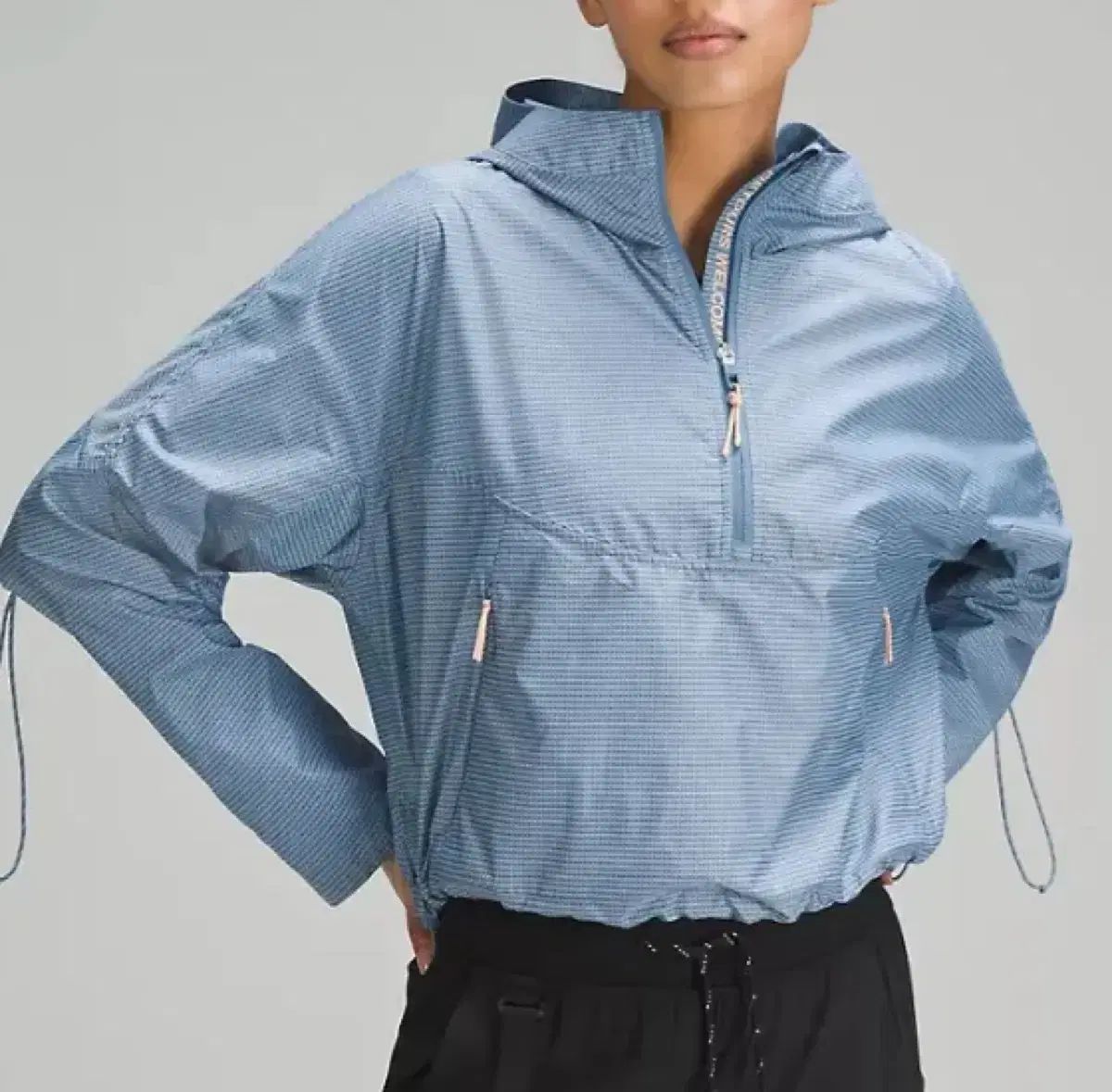 ルルレモン シンチバッグ ハーフジップアップ ハイキング プルオーバー