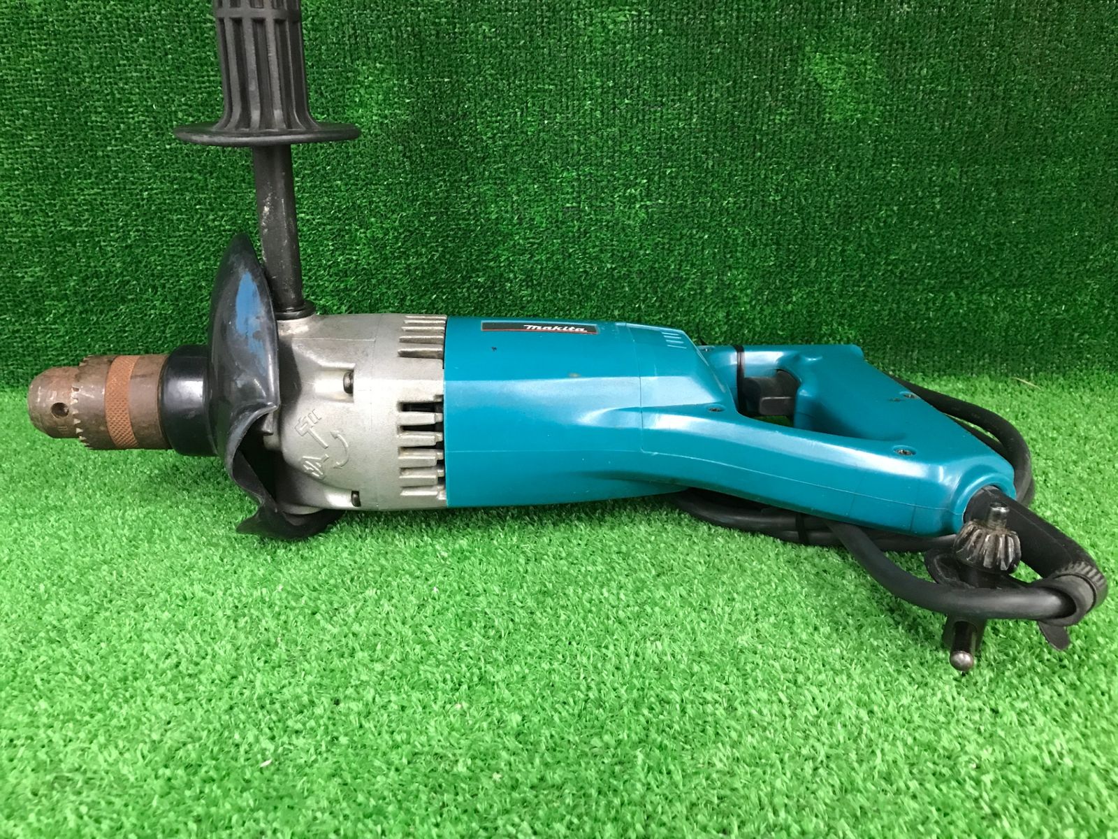 マキタ ダイヤコア震動ドリル